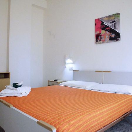 Hotel Lagomaggio Rimini Buitenkant foto